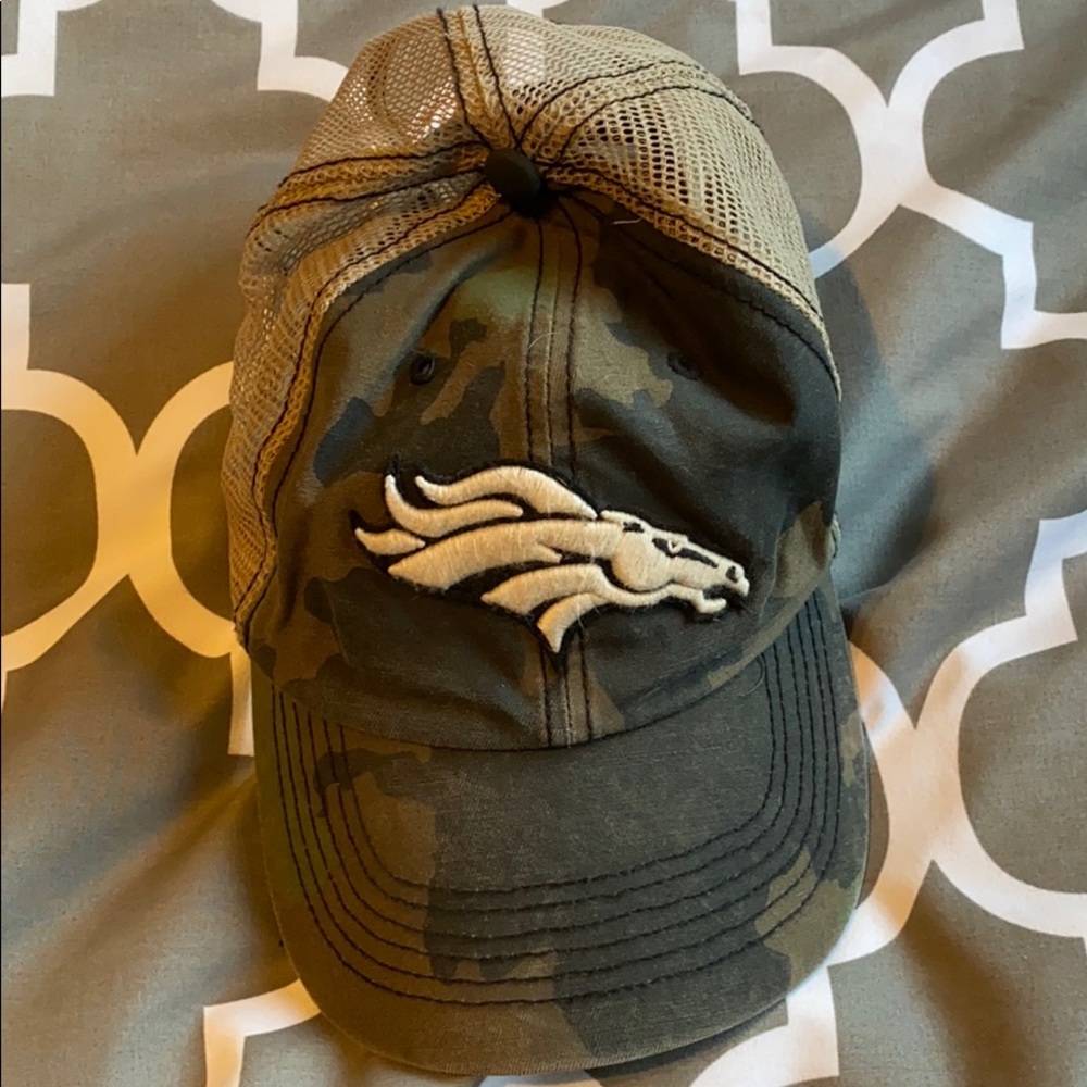 Denver Broncos hat